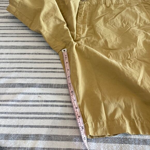 Casuals Roundtree & Yorke Flat Front Chino Shorts 40”x11” Gold - Picture 4 of 11